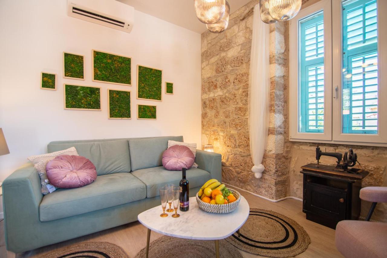 Apartments Mali Raj Komiza Ngoại thất bức ảnh